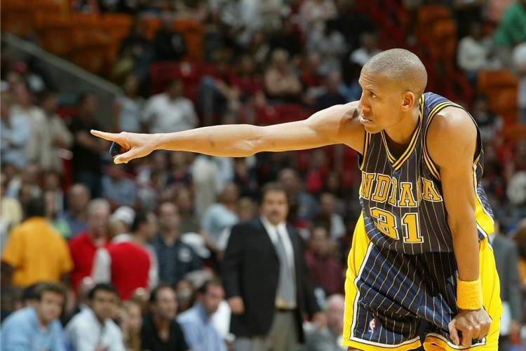 AG体育app下载-米勒：皮蓬防守比乔丹好 我在乔丹防守下打出高光 但皮蓬防住了我